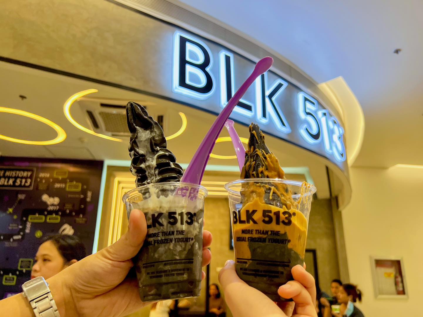 Gateway Mall 2 embraces tasty dark side with BLK 513