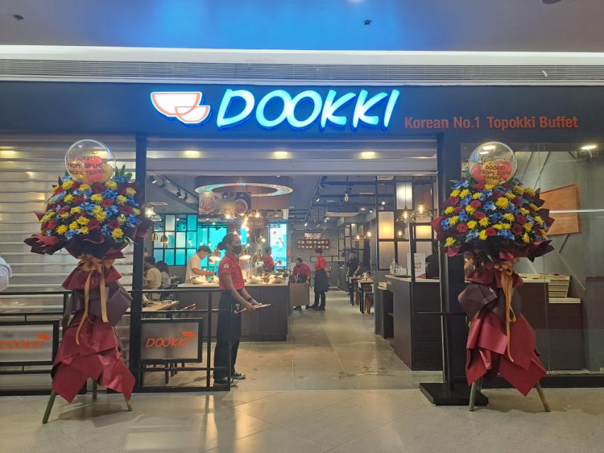 Dookki, Korea’s fave topokki buffet, lands in Araneta City