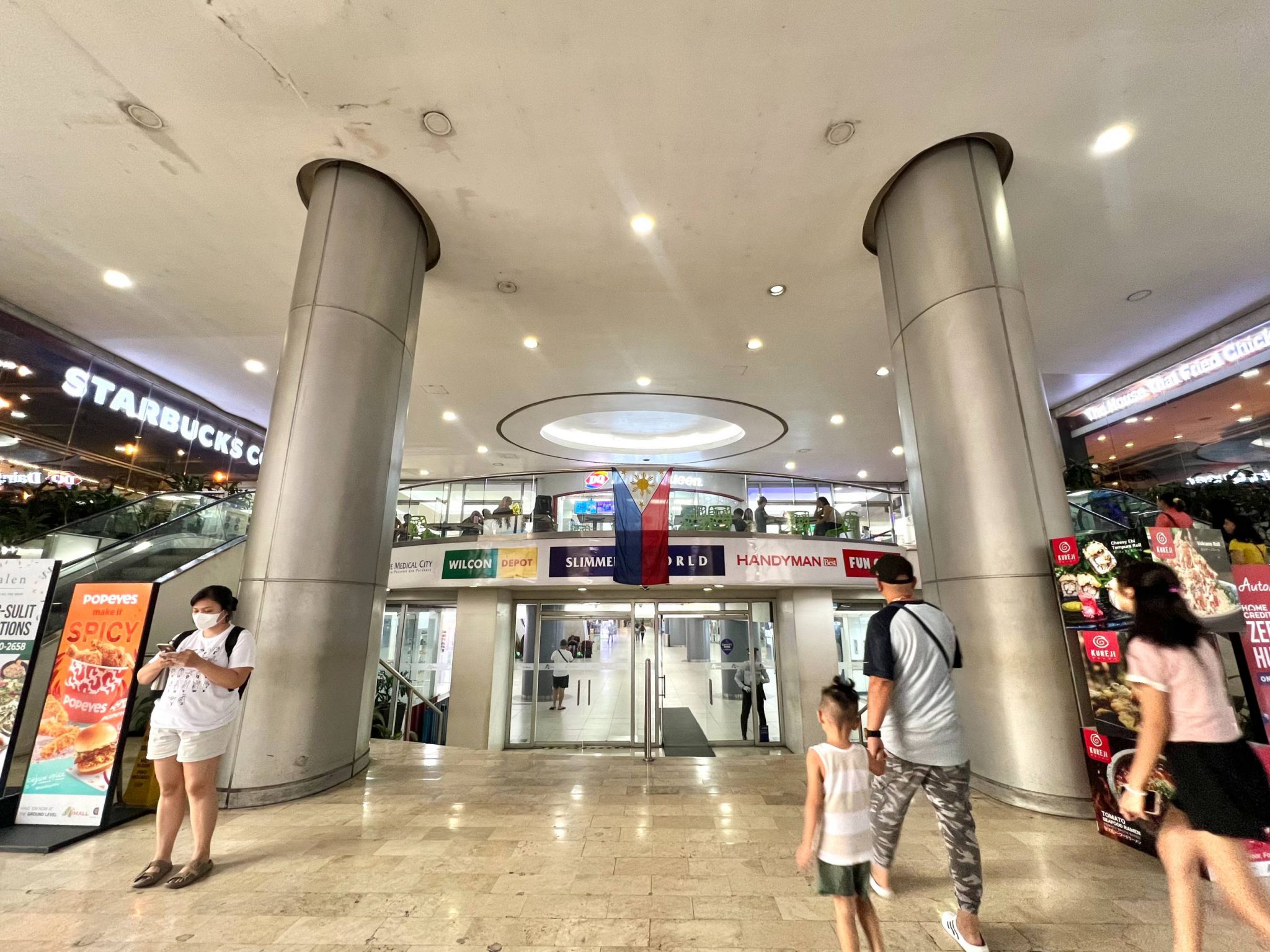 Ali Mall: The FIRST indoor and air-conditioned shopping mall in the ...