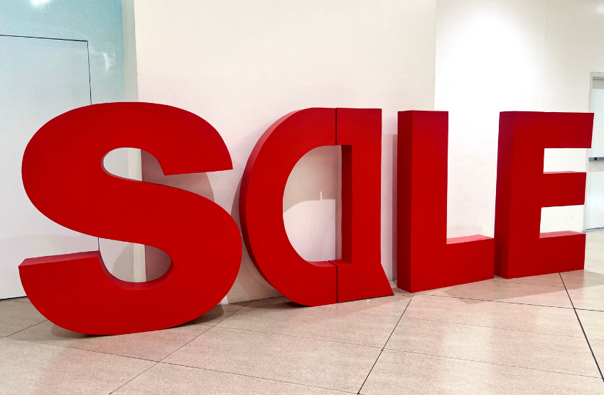 Style Steals: Top Stores on Sale For Stylish Men 